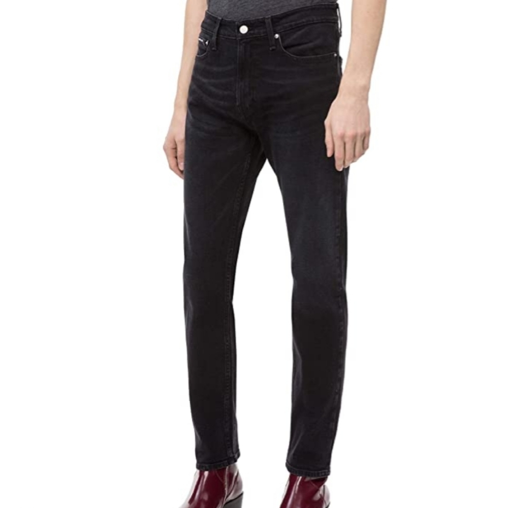 NWT-Mens Calvin Klein Fit Jeans